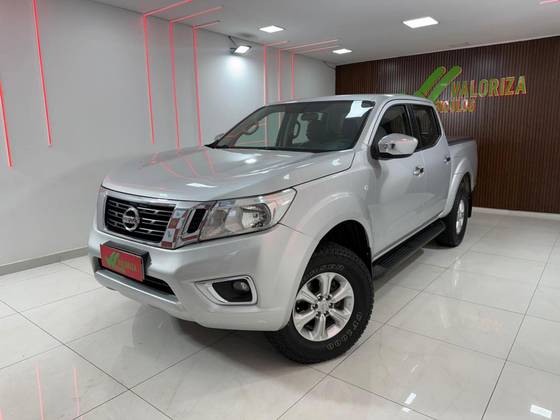 NISSAN FRONTIER 2.3 16V TURBO DIESEL SE CD 4X4 AUTOMÁTICO